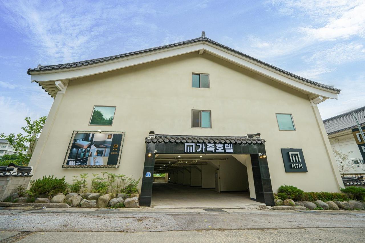 Mtm Family Hotel Gyeongju Esterno foto